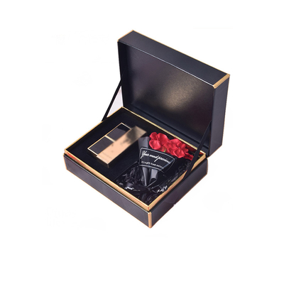 点の2mmの黒い金の紙箱を包む紫外線化粧品のギフト用の箱