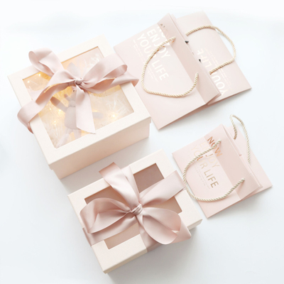 購入 ふたの紫外線ニスが付いている20*12cmのボール紙の花の化粧箱 online manufacture
